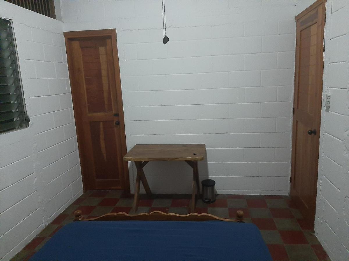 Hammock Plantation Hostel Ел Зонте Екстериор снимка
