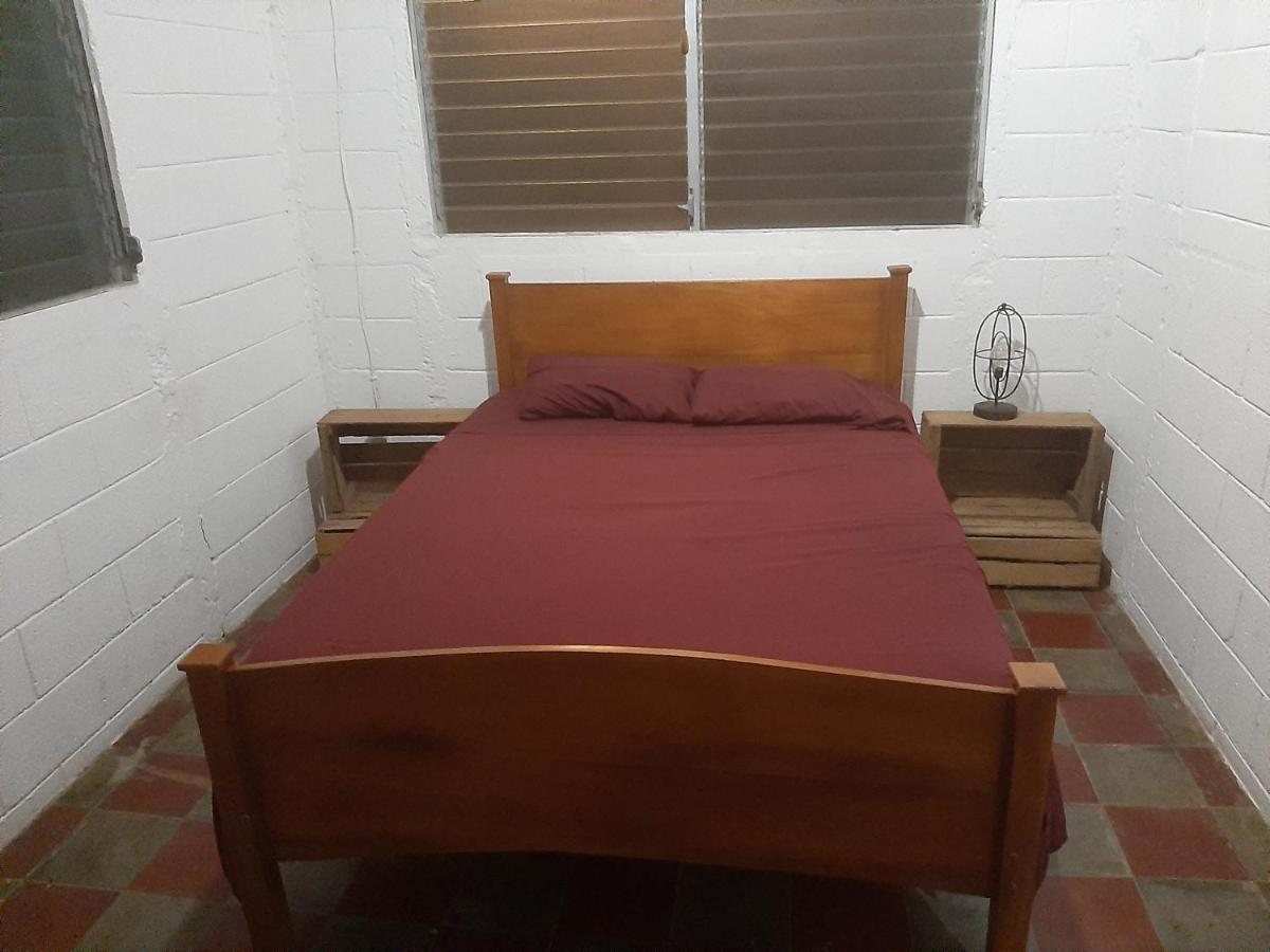 Hammock Plantation Hostel Ел Зонте Екстериор снимка